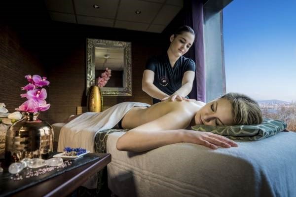 Hôtel Les Trésoms Lake & Spa Resort