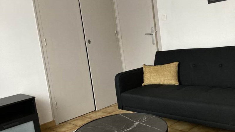 RIANTE COLLINE RIANTE COLLINE