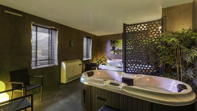 Moxy Annecy Moxy Annecy